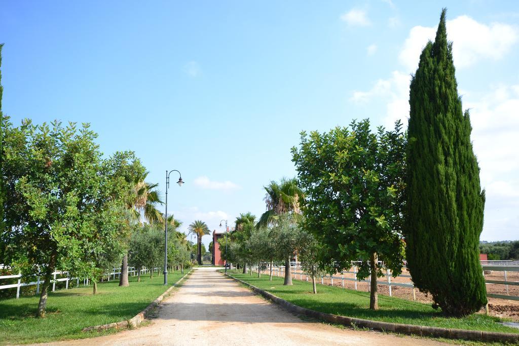 Amaregold Tenuta La Baronessa Resort Тульє Екстер'єр фото