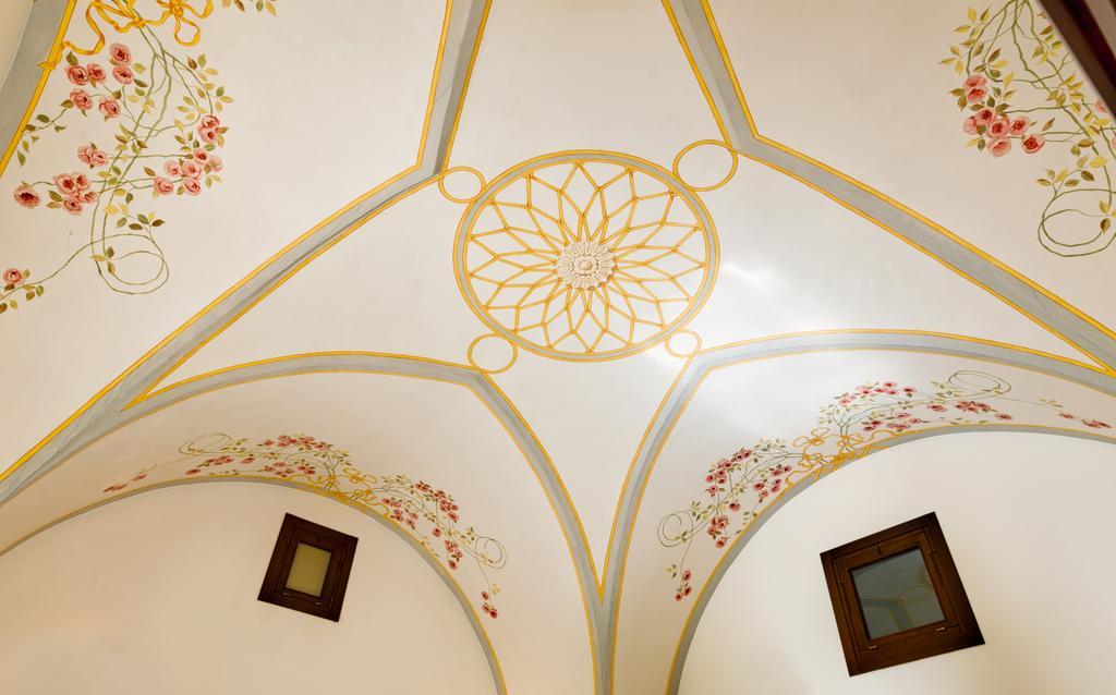 Amaregold Tenuta La Baronessa Resort Тульє Екстер'єр фото