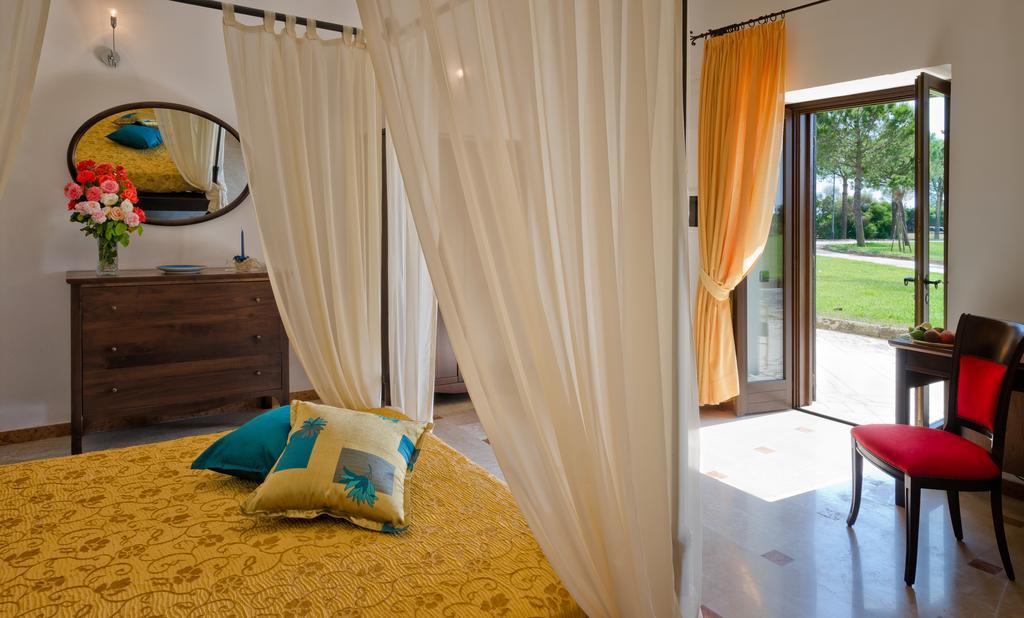 Amaregold Tenuta La Baronessa Resort Тульє Екстер'єр фото