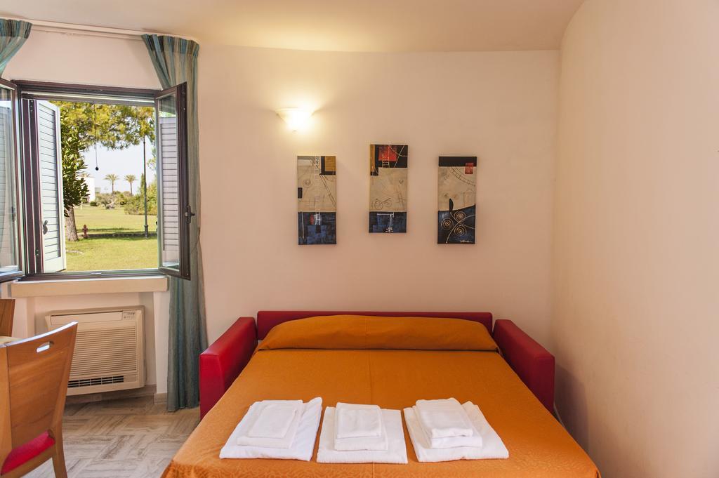 Amaregold Tenuta La Baronessa Resort Тульє Екстер'єр фото