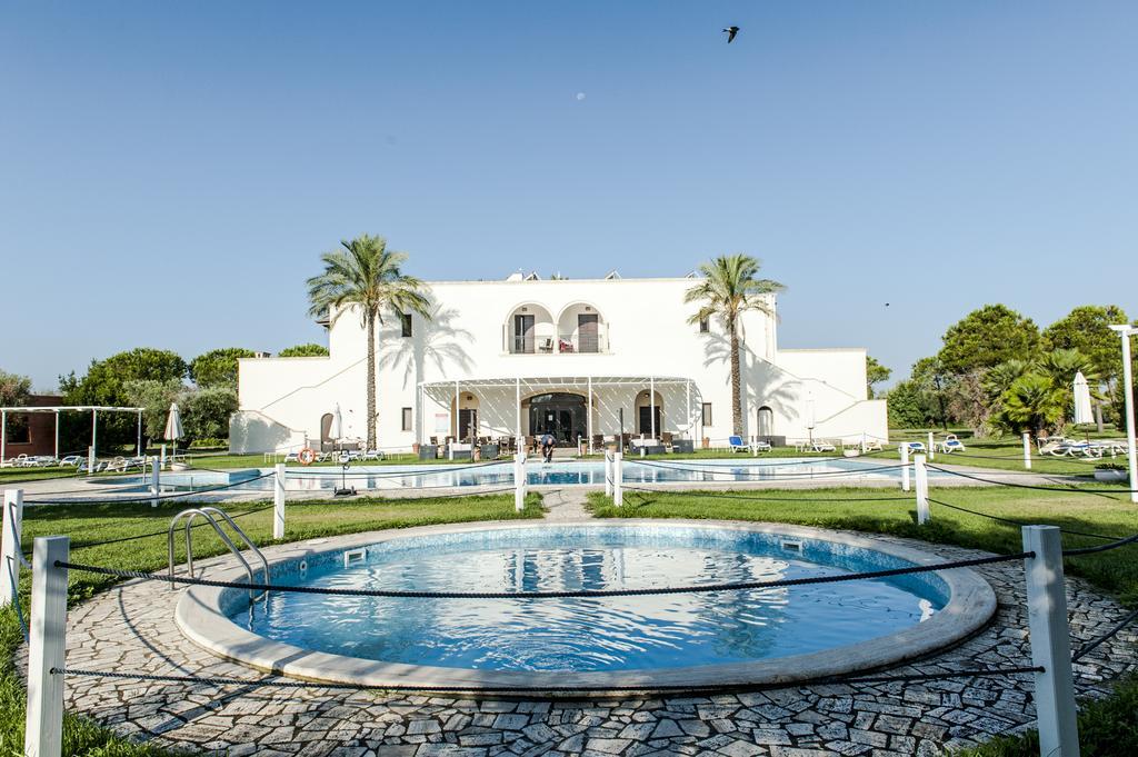 Amaregold Tenuta La Baronessa Resort Тульє Екстер'єр фото